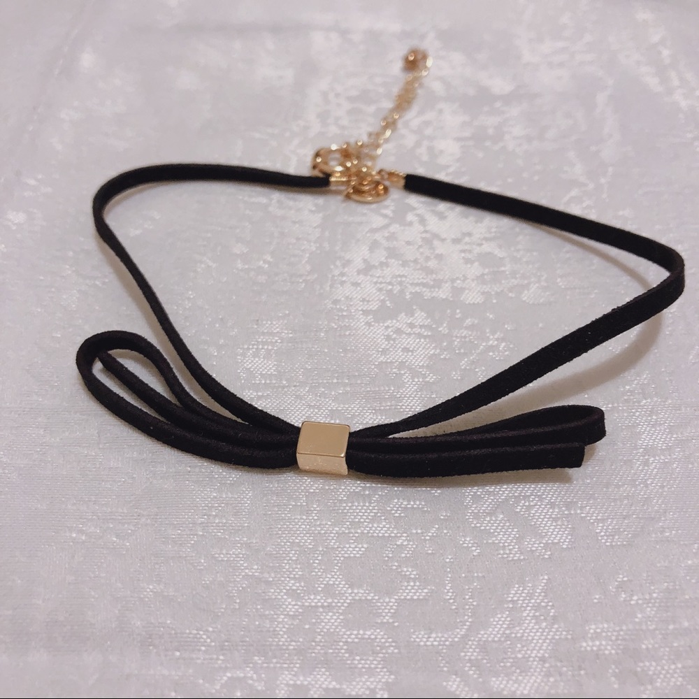 Abercrombie 🎀 Bow tie choker